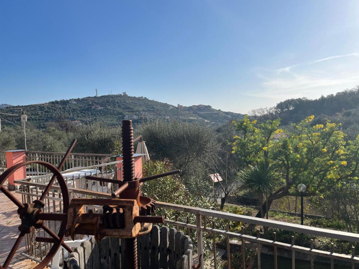 אימפריה Agriturismo Le Mimose מראה חיצוני תמונה