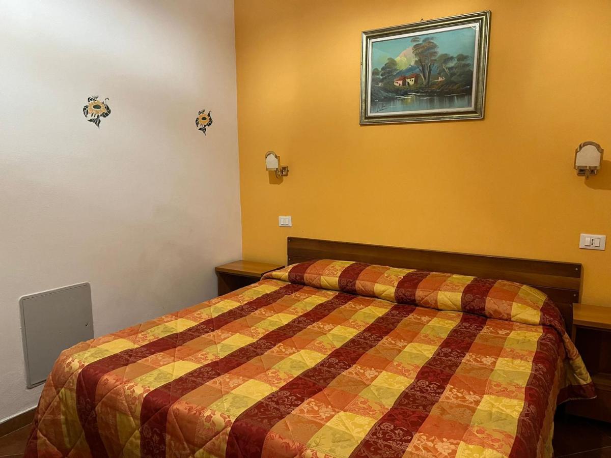 אימפריה Agriturismo Le Mimose מראה חיצוני תמונה
